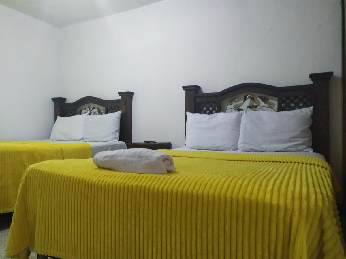 Hotel Colonial Maya Guatemala City Exterior foto